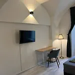 Vandrarhem 24-7 *