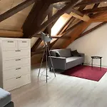 Hostel 24-7 Pasawa