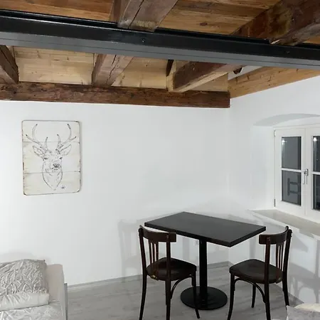 24-7 Albergue